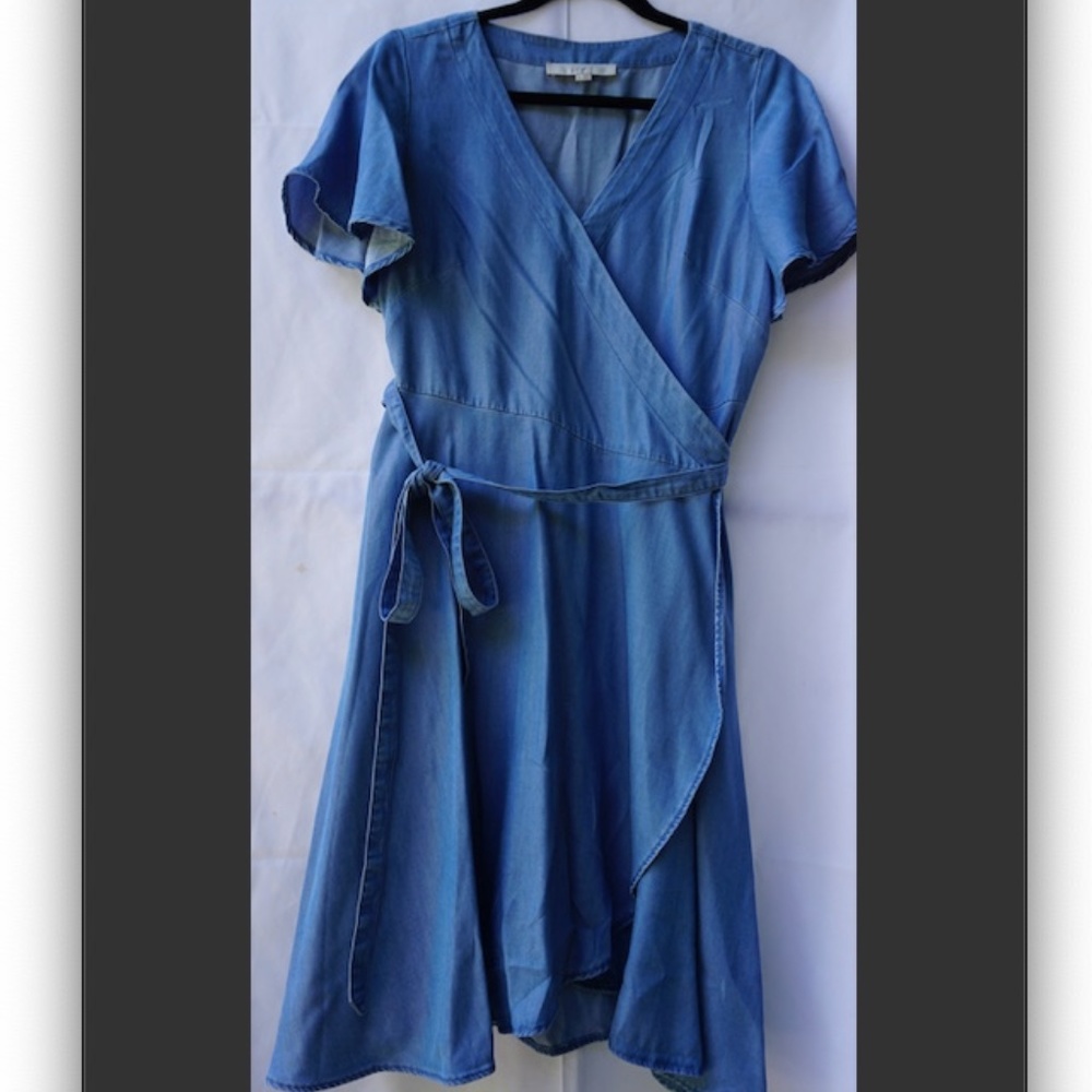 LOFT wrap dress, size 6